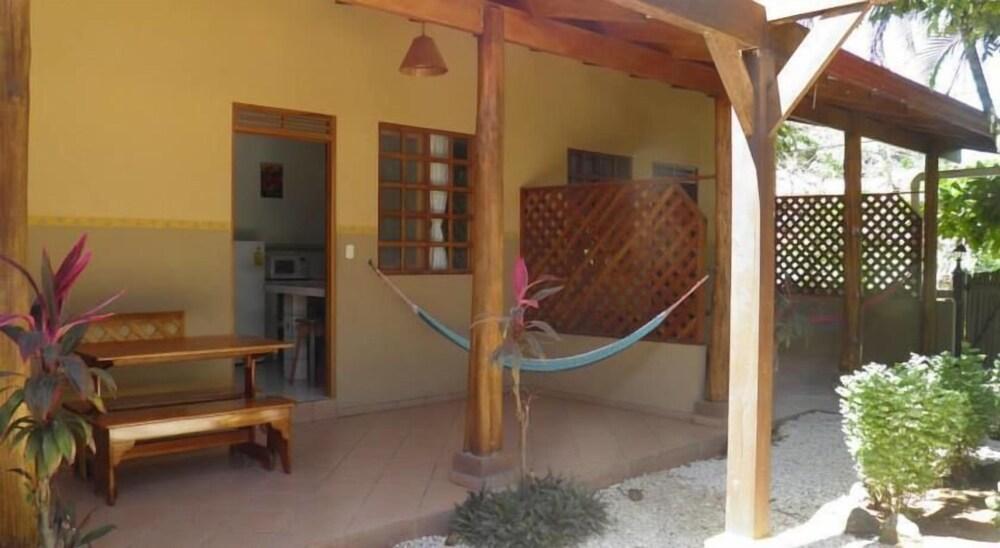 Cabinas El Colibri Каррильо Экстерьер фото