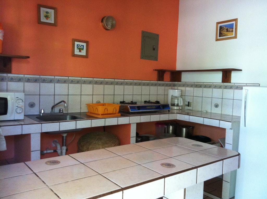 Cabinas El Colibri Каррильо Экстерьер фото